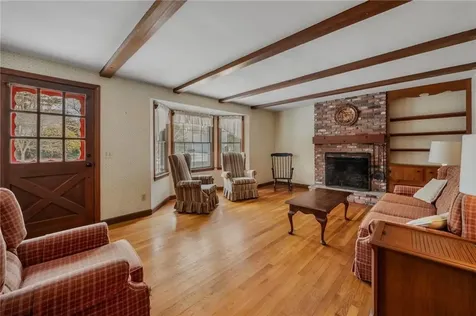 75 Lantern Lane North Kingstown RI 02852