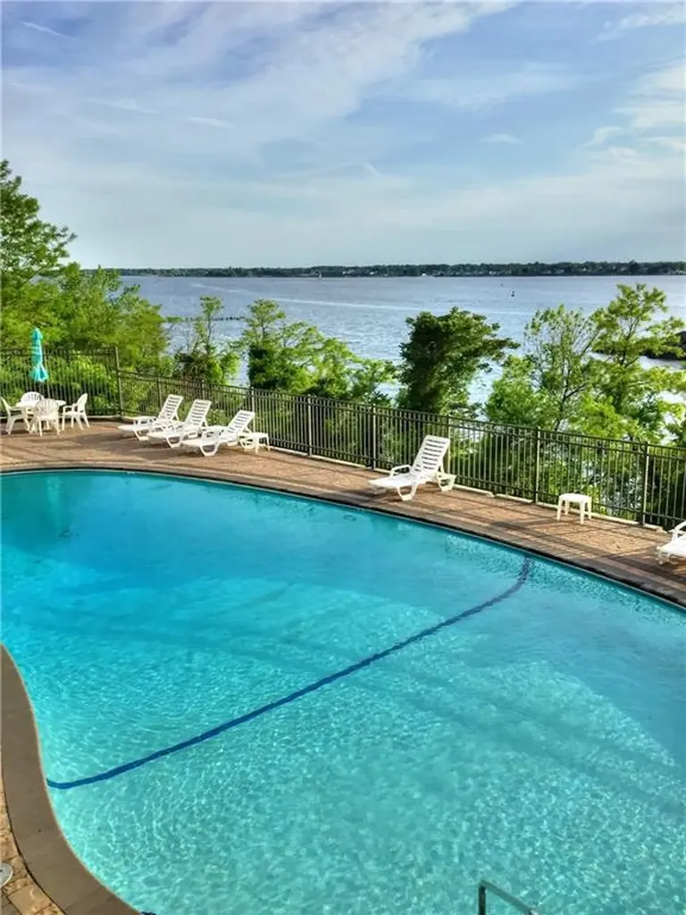 43 Bullocks Point Avenue East Providence RI 02915