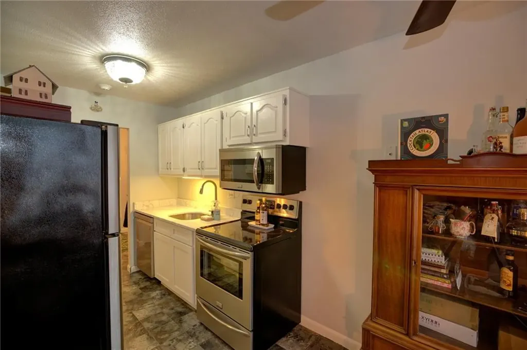 43 Bullocks Point Avenue East Providence RI 02915