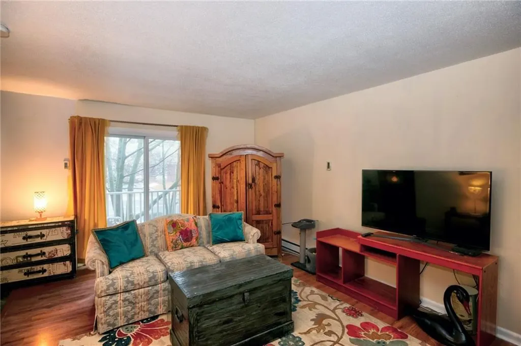 43 Bullocks Point Avenue East Providence RI 02915