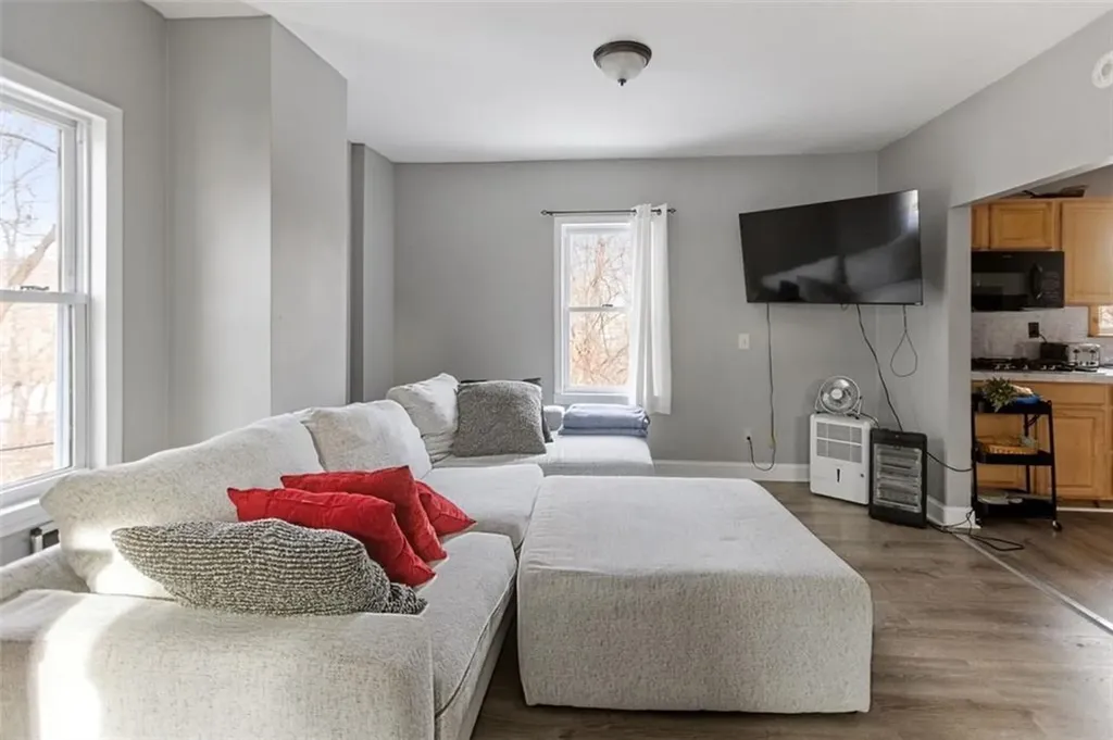 9 Odonnell Avenue Warwick RI 02886