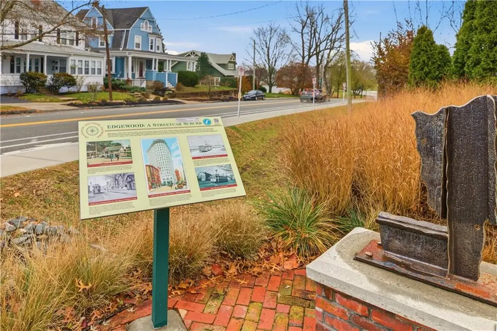 45 Windsor Road Cranston RI 02905