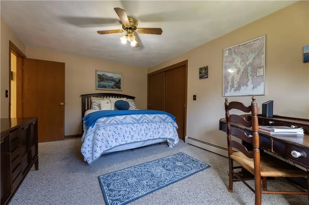 8 Robin Drive North Kingstown RI 02852