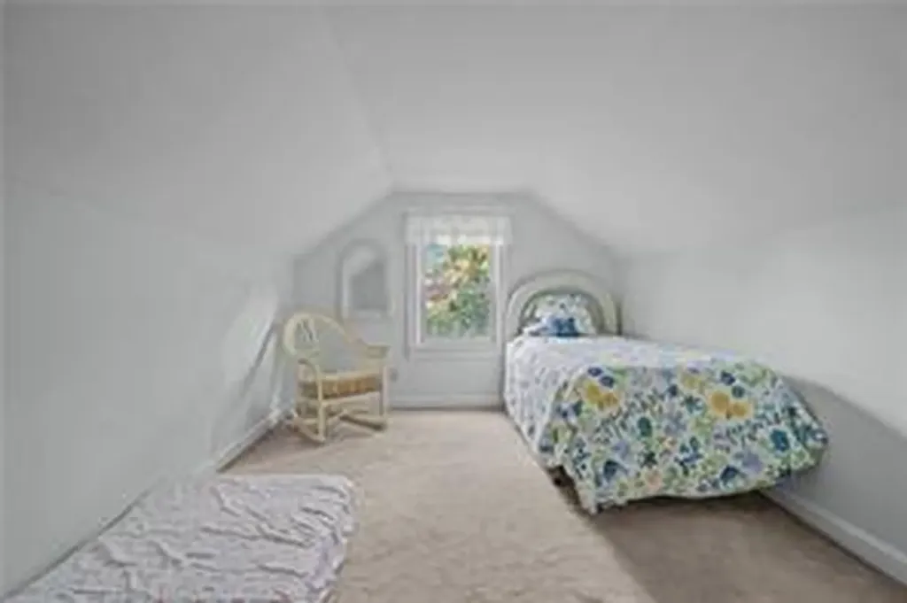 3 Harris Avenue Johnston RI 02919