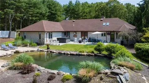 140 White Birch Circle Scituate RI 02831