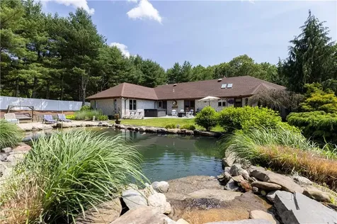 140 White Birch Circle Scituate RI 02831