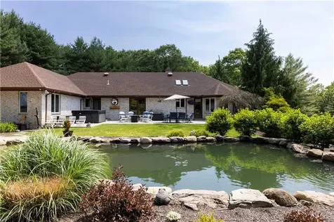 140 White Birch Circle Scituate RI 02831