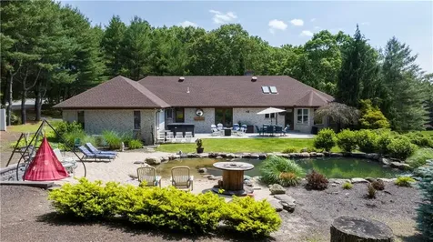 140 White Birch Circle Scituate RI 02831