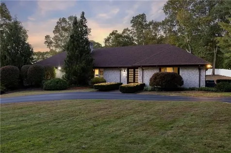 140 White Birch Circle Scituate RI 02831