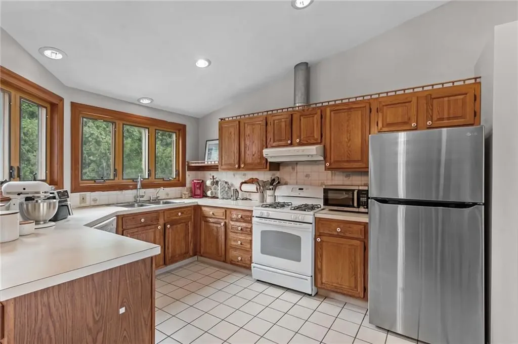 6 Island View Drive Warwick RI 02886