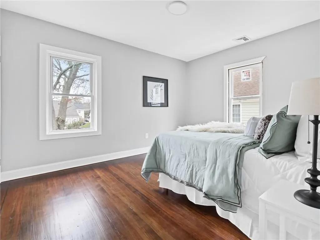 493 Academy Avenue Providence RI 02908