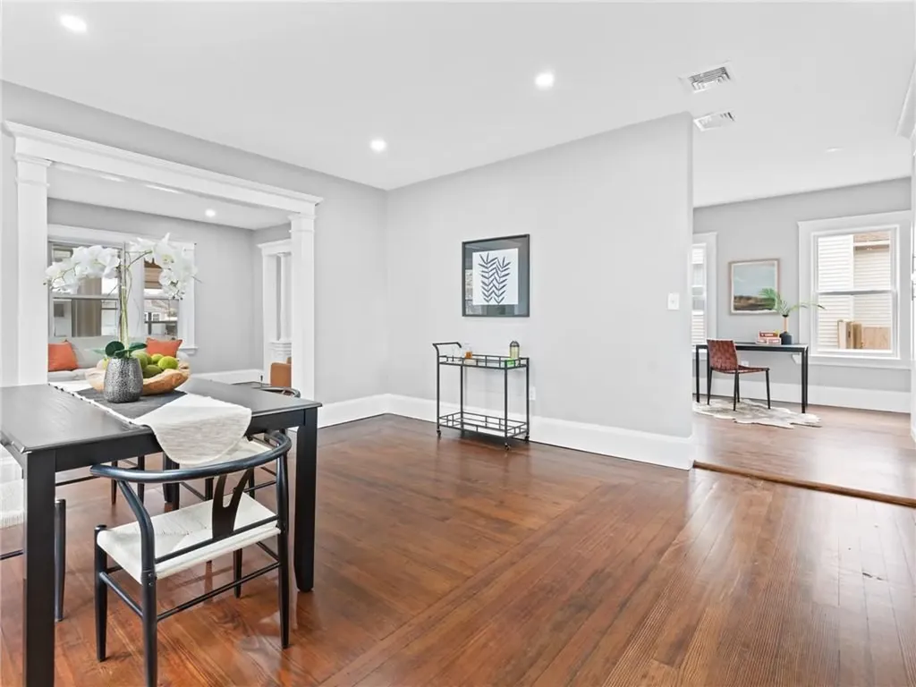 493 Academy Avenue Providence RI 02908