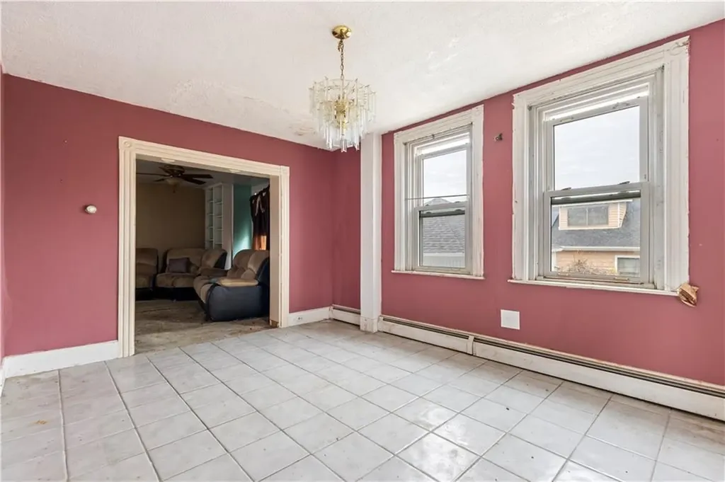 73 Wainwright Street Providence RI 02908