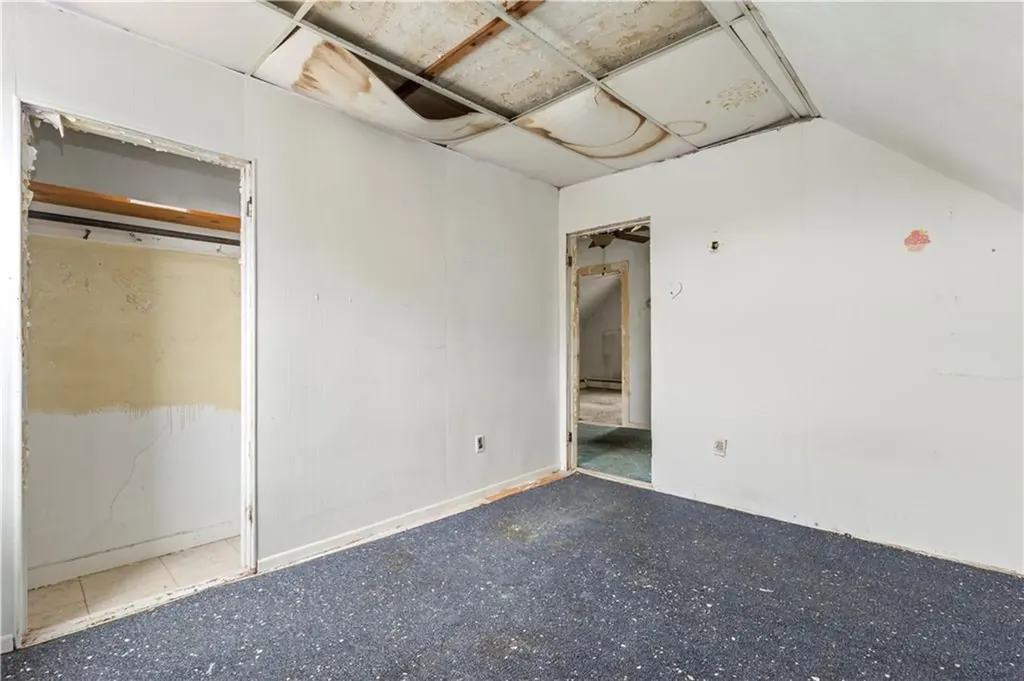 73 Wainwright Street Providence RI 02908