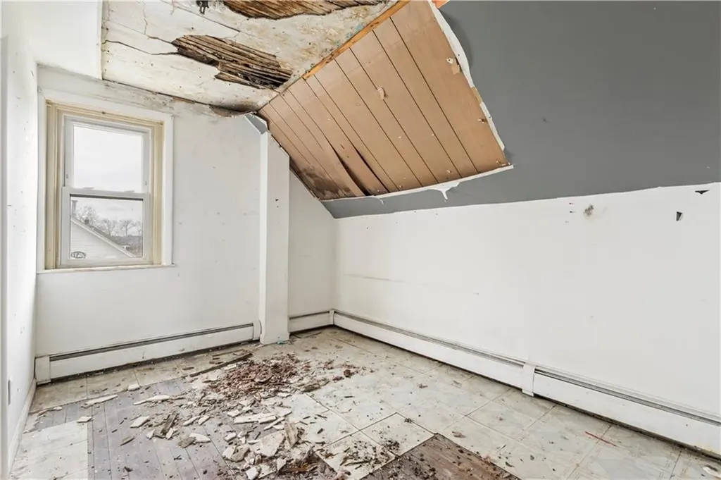 73 Wainwright Street Providence RI 02908