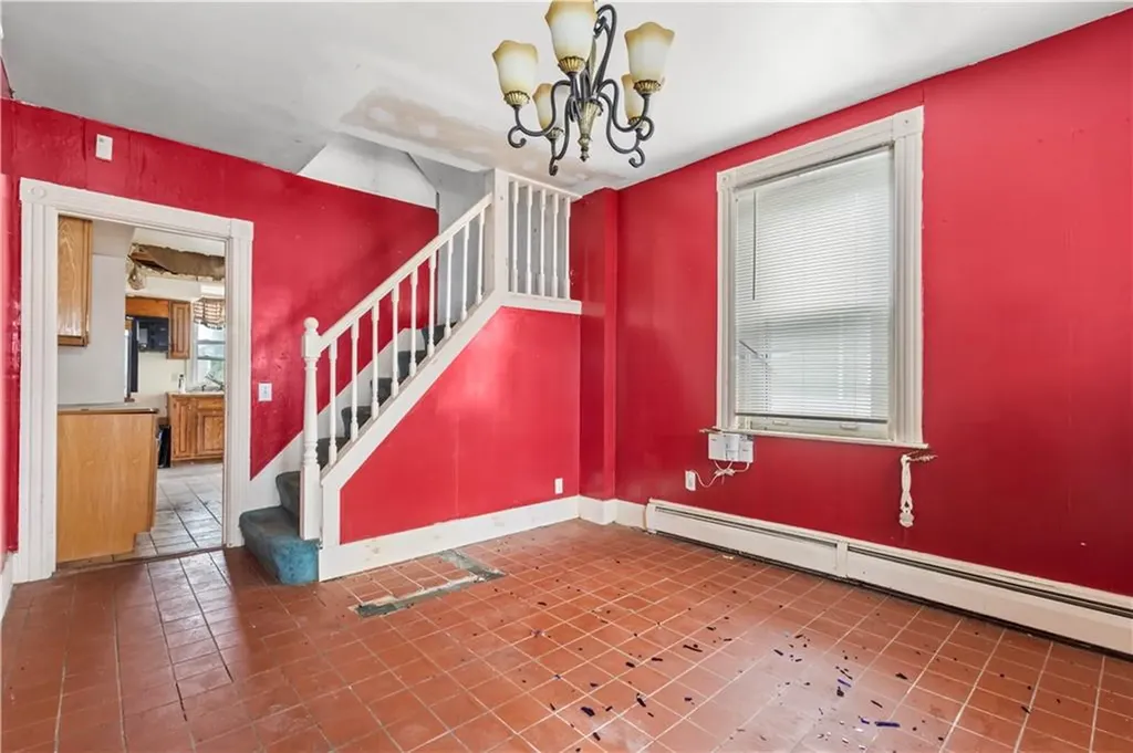 73 Wainwright Street Providence RI 02908
