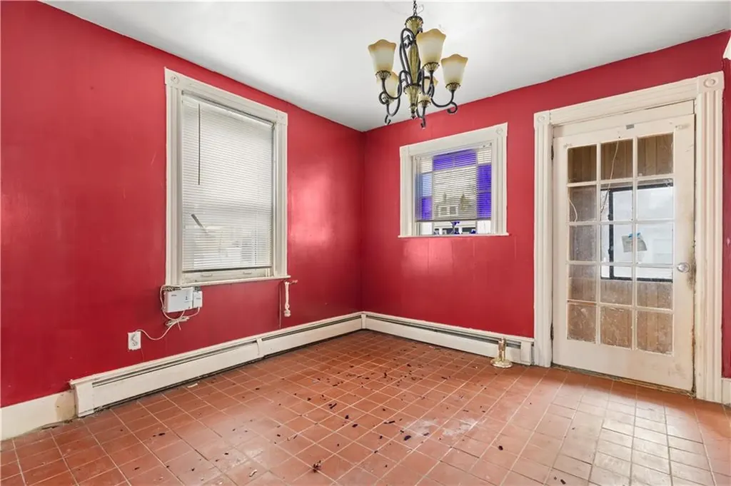 73 Wainwright Street Providence RI 02908