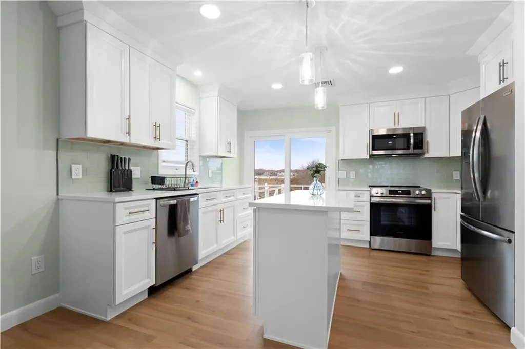 446 Atlantic Avenue Westerly RI 02891