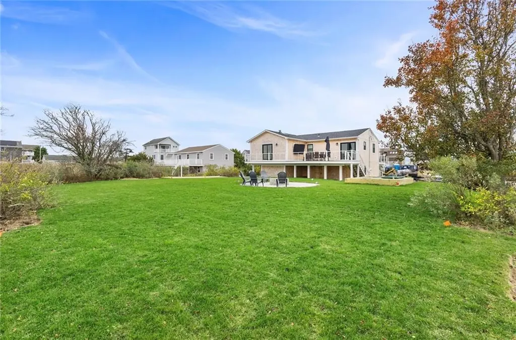 446 Atlantic Avenue Westerly RI 02891