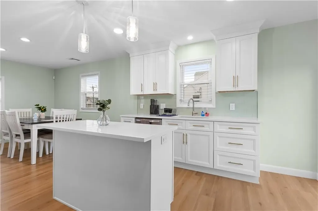 446 Atlantic Avenue Westerly RI 02891