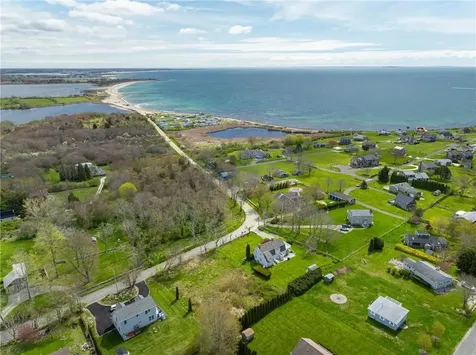 89 South Shore Road Little Compton RI 02837