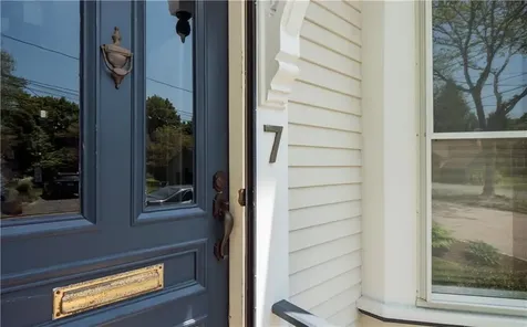 7 Howe Street Bristol RI 02809