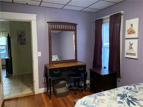 76 London Avenue Pawtucket RI 02861