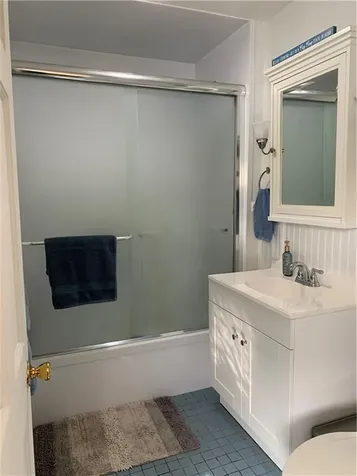 76 London Avenue Pawtucket RI 02861