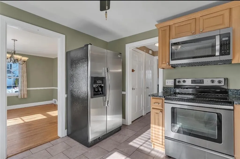 174 Littlefield Street Pawtucket RI 02861