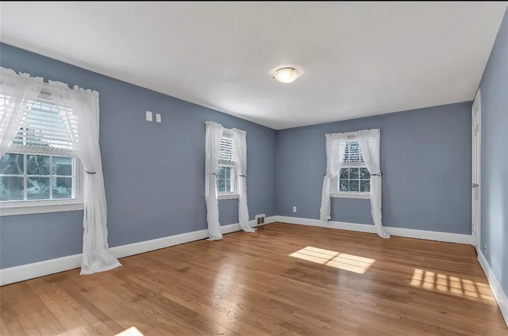 174 Littlefield Street Pawtucket RI 02861