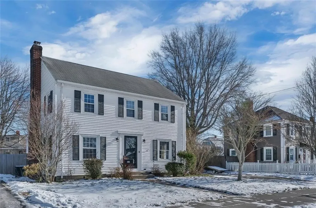 174 Littlefield Street Pawtucket RI 02861