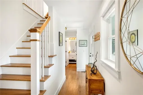 6 Beatrice Lane Bristol RI 02809