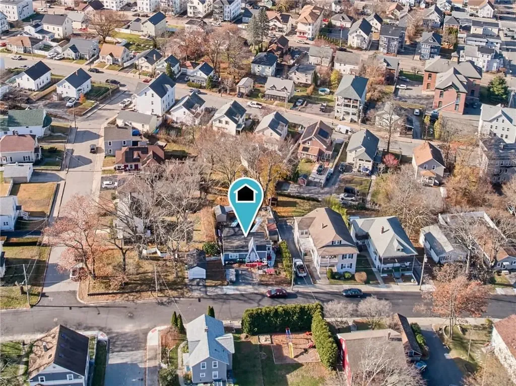 59 Division Street Woonsocket RI 02895