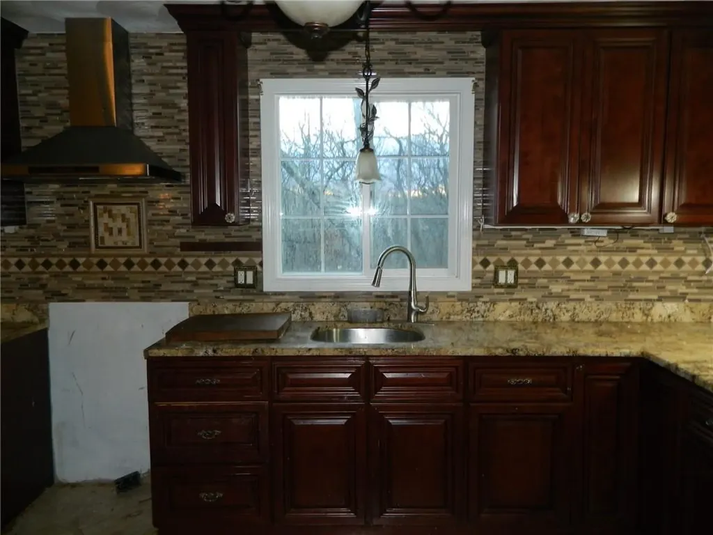 19 Hilton Drive Johnston RI 02919