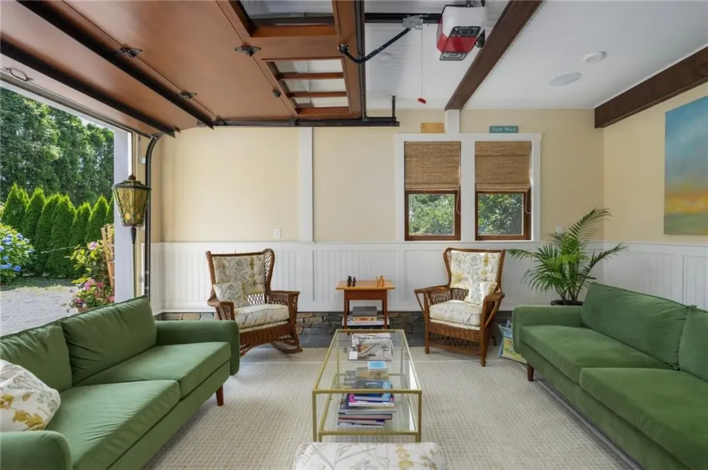 5 Ledge Road Newport RI 02840