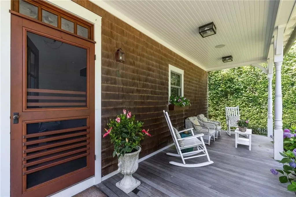 5 Ledge Road Newport RI 02840