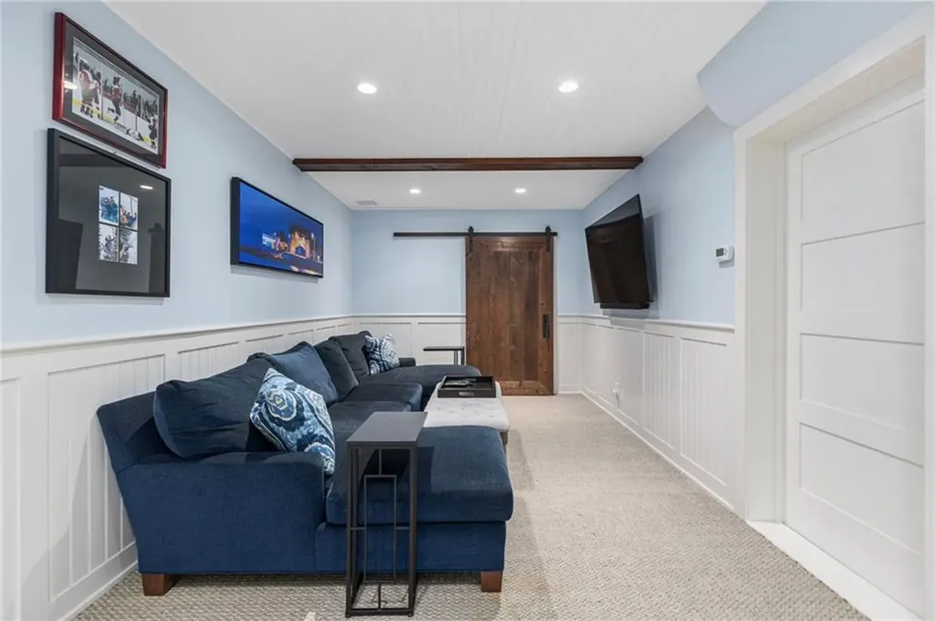 5 Ledge Road Newport RI 02840