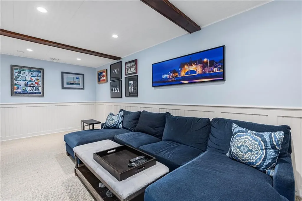 5 Ledge Road Newport RI 02840