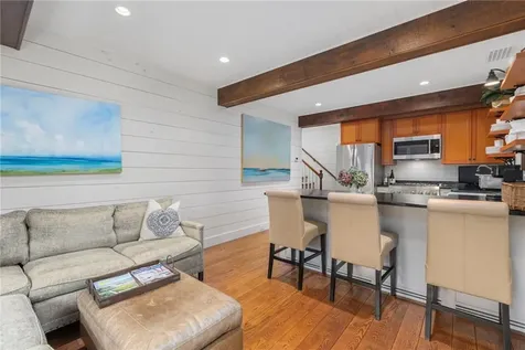 5 Ledge Road Newport RI 02840