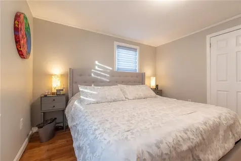 72 Hollis Avenue Warwick RI 02889