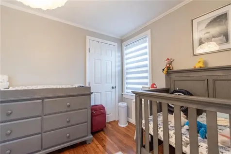 72 Hollis Avenue Warwick RI 02889