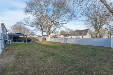 72 Hollis Avenue Warwick RI 02889