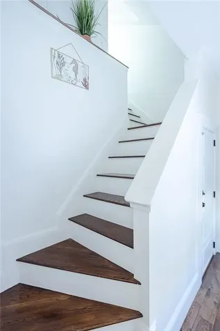 78 State Street Bristol RI 02809