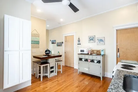 78 State Street Bristol RI 02809