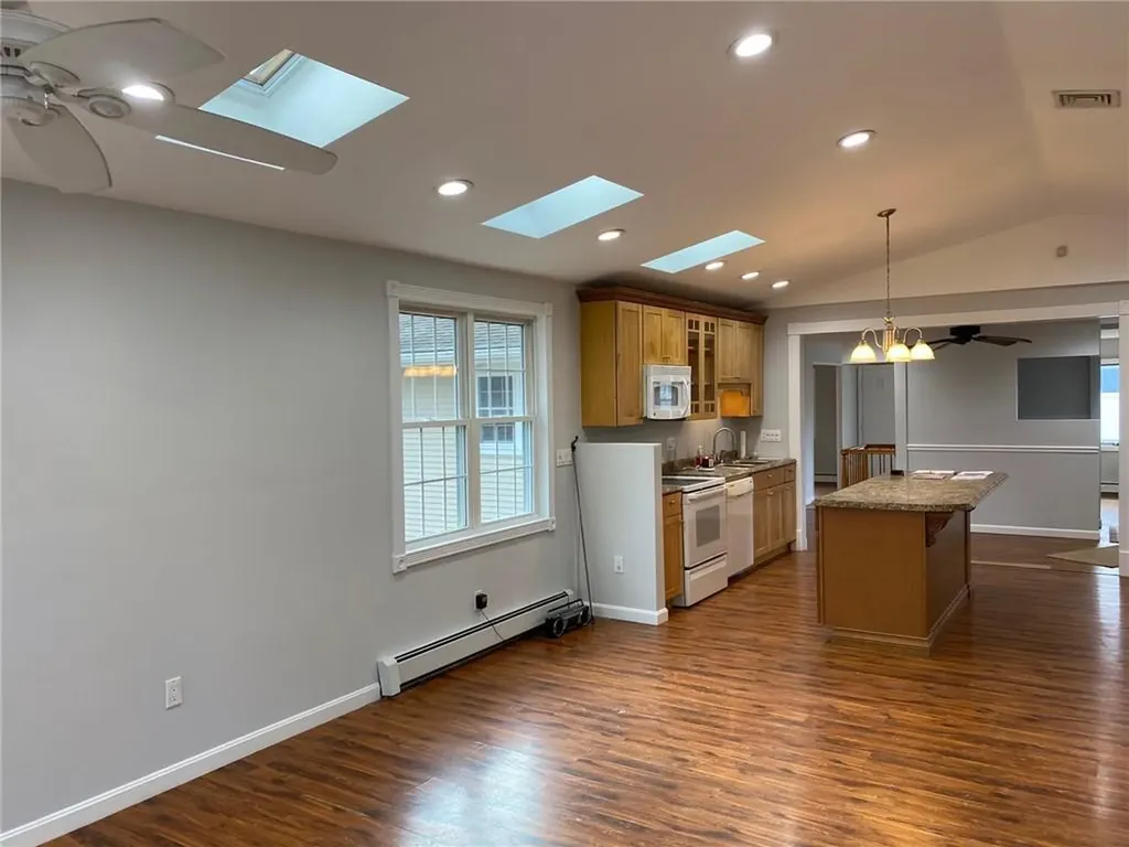 31 Washington Street North Providence RI 02904