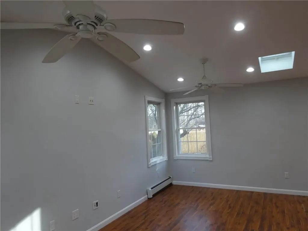 31 Washington Street North Providence RI 02904