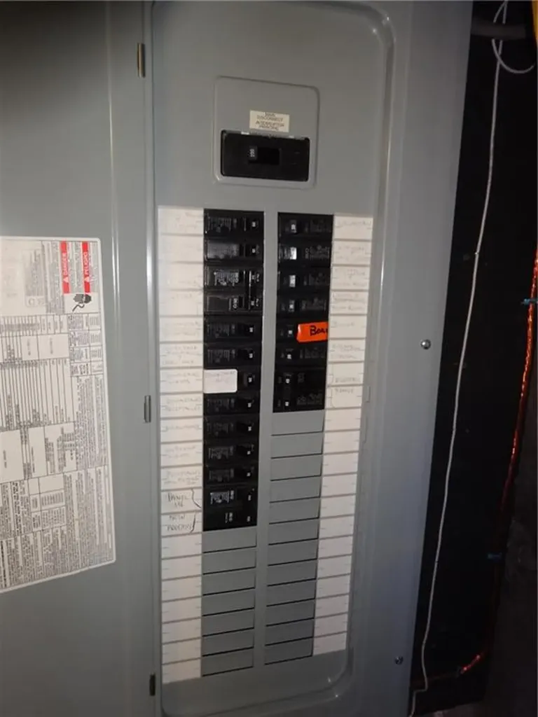 31 Washington Street North Providence RI 02904