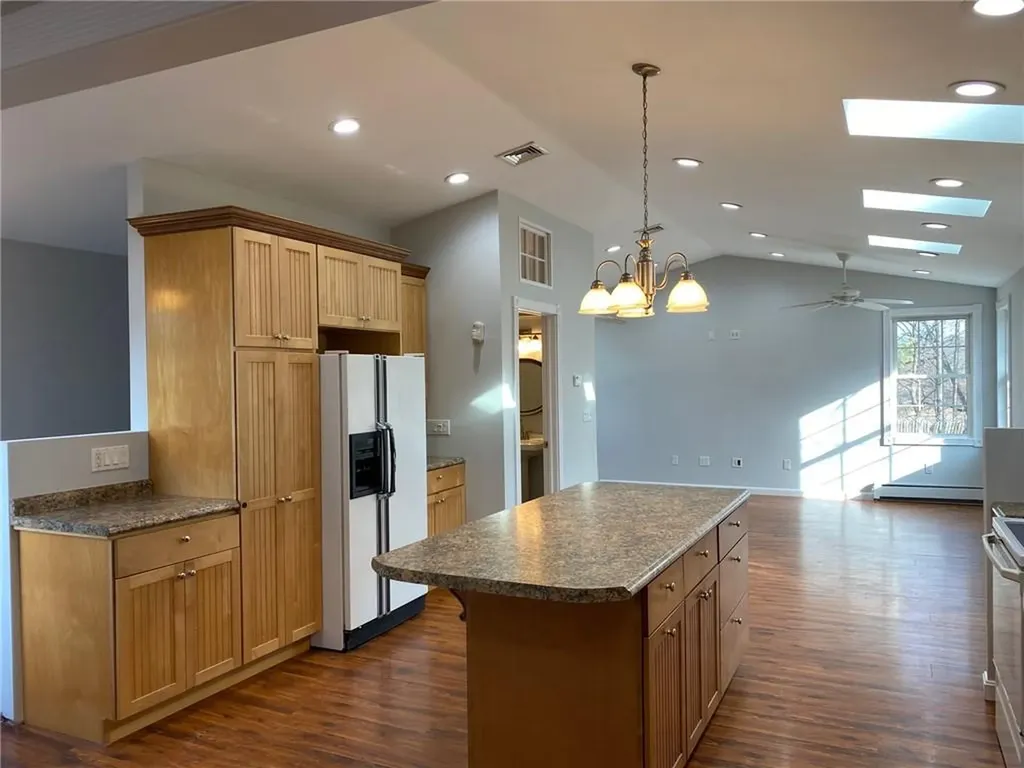 31 Washington Street North Providence RI 02904