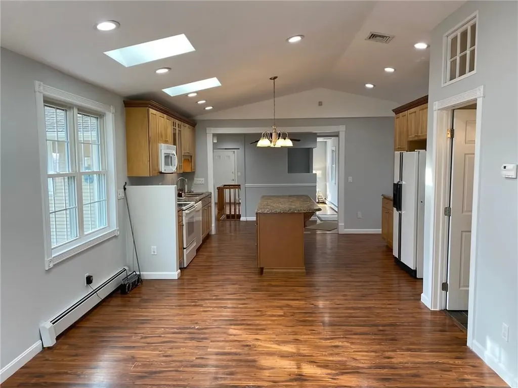 31 Washington Street North Providence RI 02904