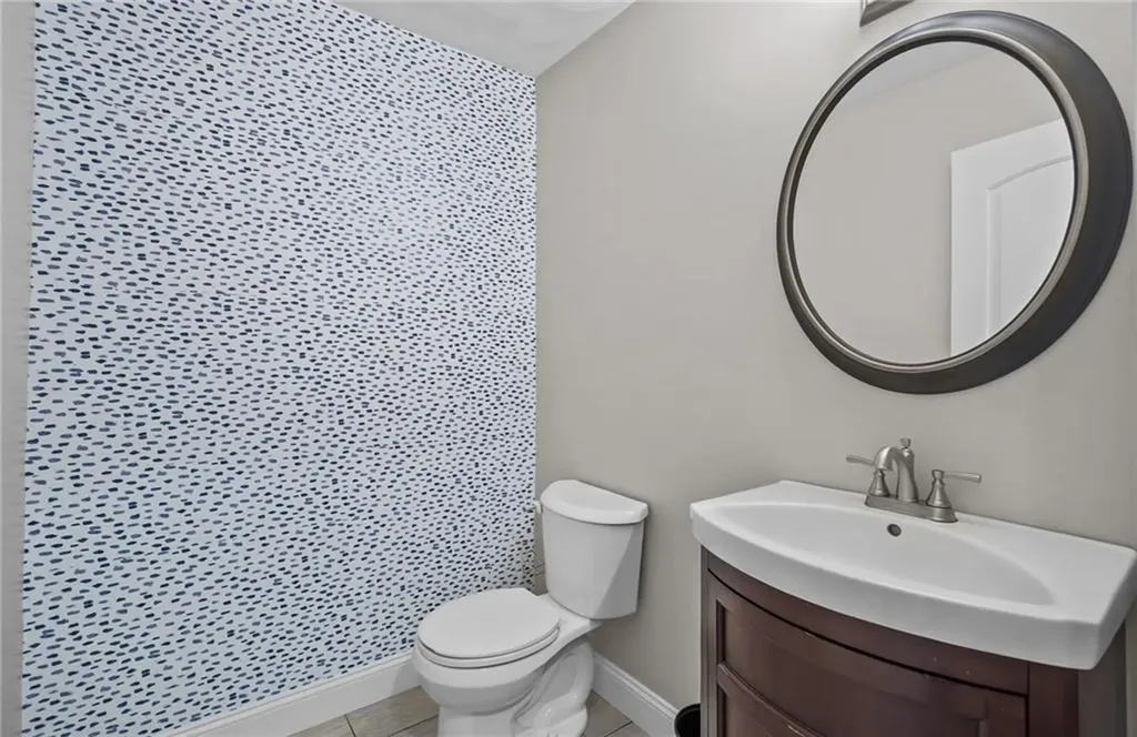 105 Amy Drive Cranston RI 02921